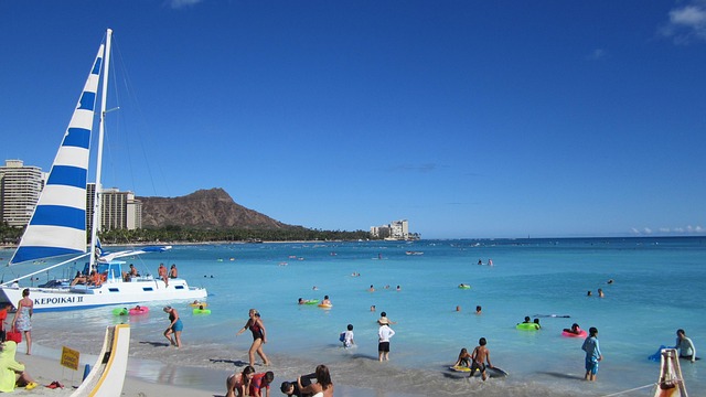 Phoenix to Honolulu, Hawaii